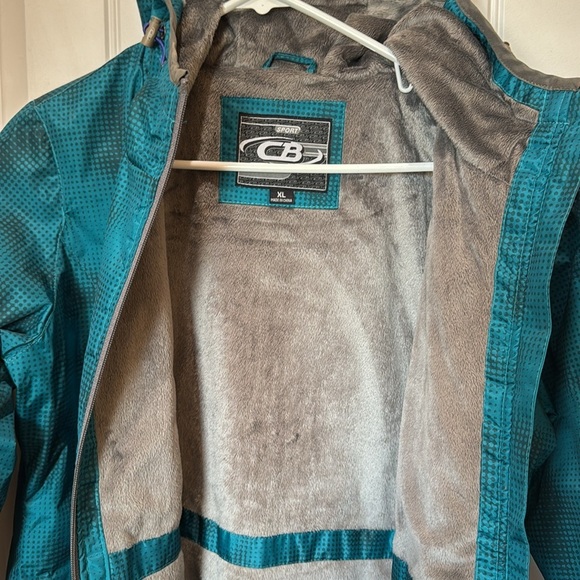 Women’s CB sports jacket. Size XL. 100% teal polyester. Soft lining. Hooded. - Picture 4 of 7
